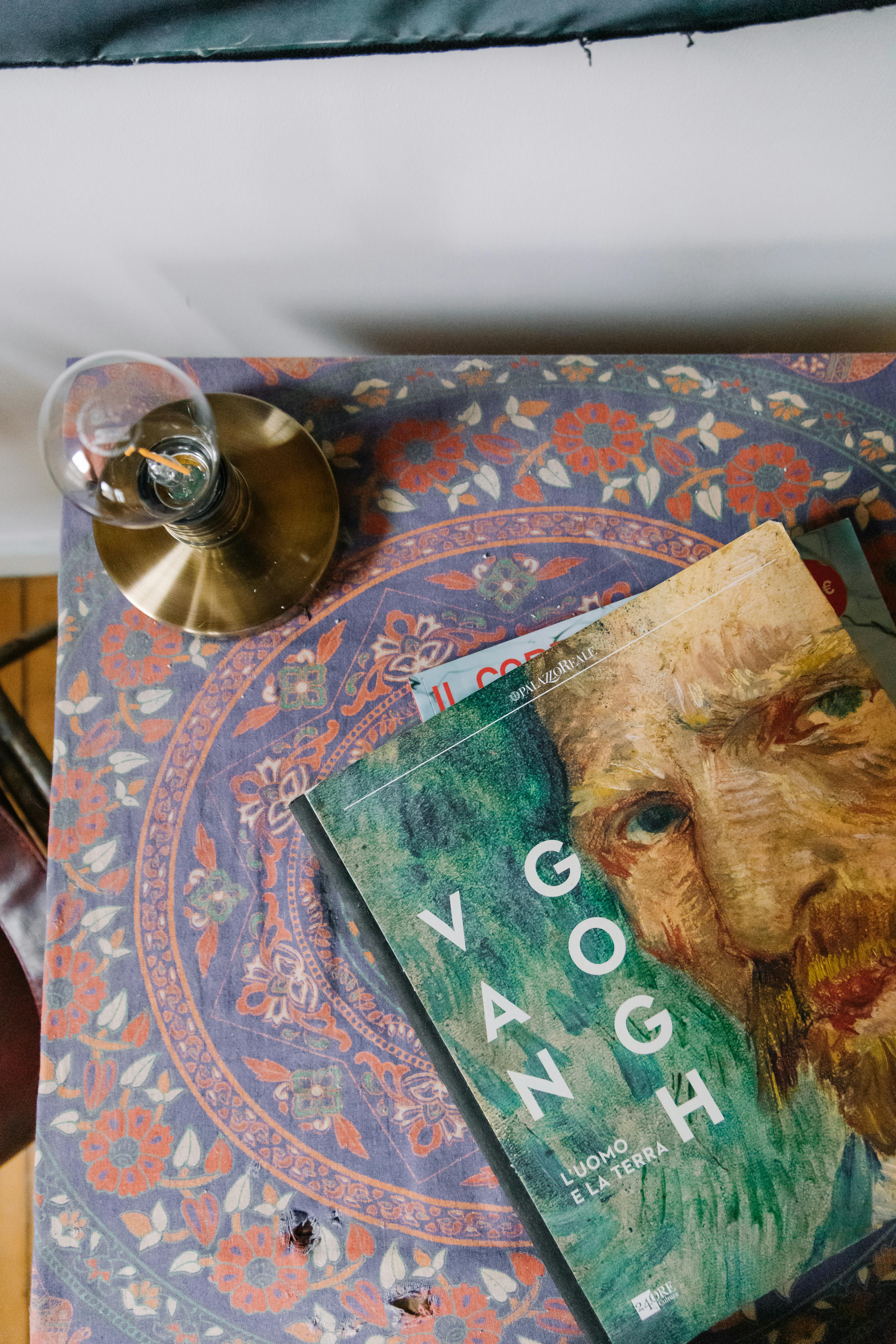 Van Gogh'un Gözüyle Dünya: Renklerin ve Işığın İzinde